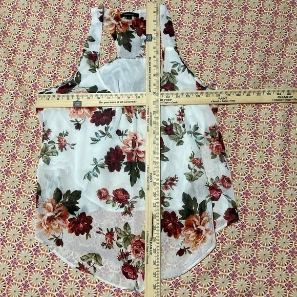 Ambiance Flowy Floral Tank Top with Split Back | White with Pink and Red Roses - Picture 3 of 9